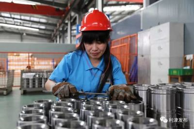 利津經(jīng)濟(jì)開(kāi)發(fā)區(qū):迎來(lái)企業(yè)轉(zhuǎn)型升級(jí)的&ldquo;春天&rdquo;